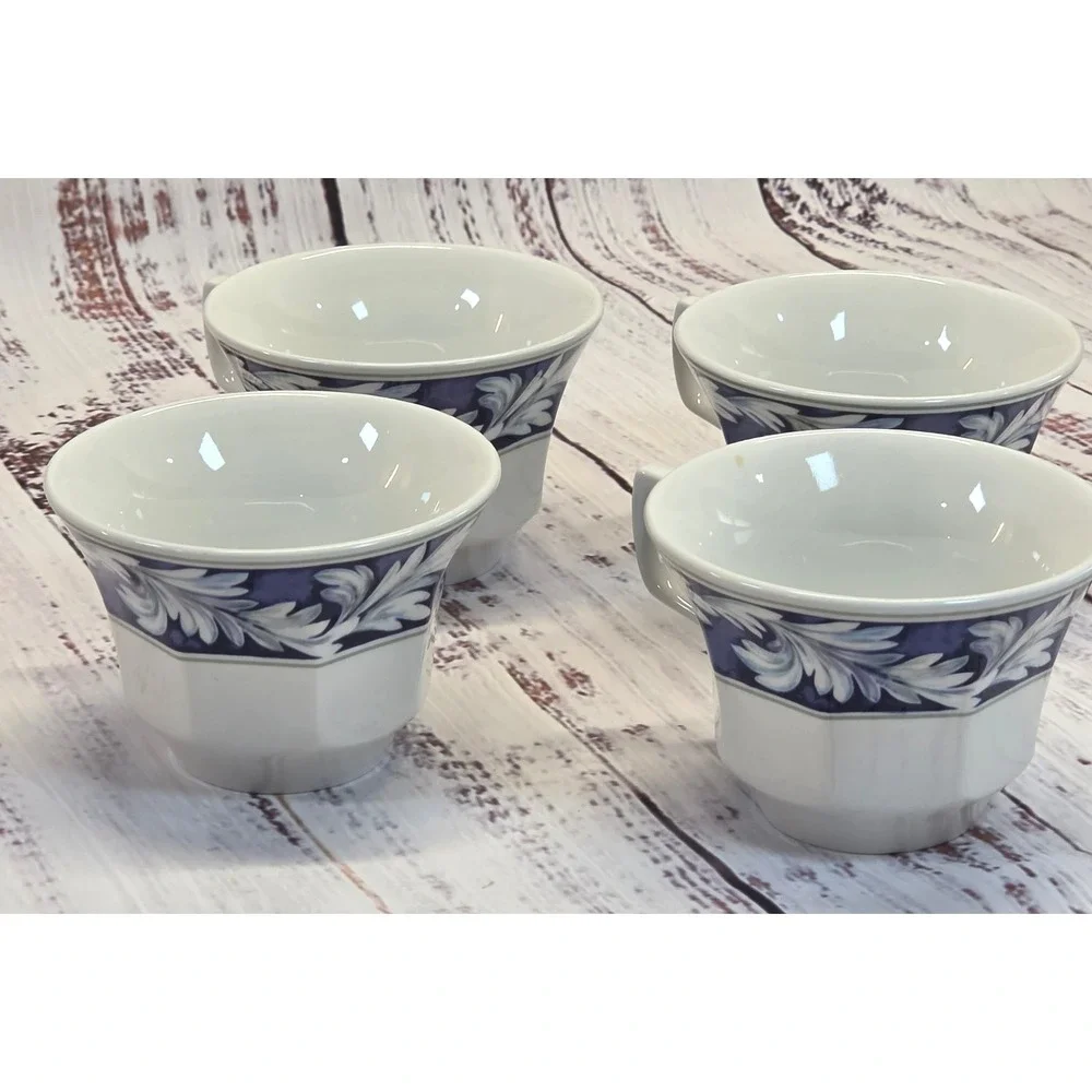 Wedgwood Laurel Tea Cup Set 4 White Blue Good English Earthenware Leaf Pattern